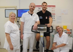 Uniklinik-Ortho-Team mit Christian O´Sullivan