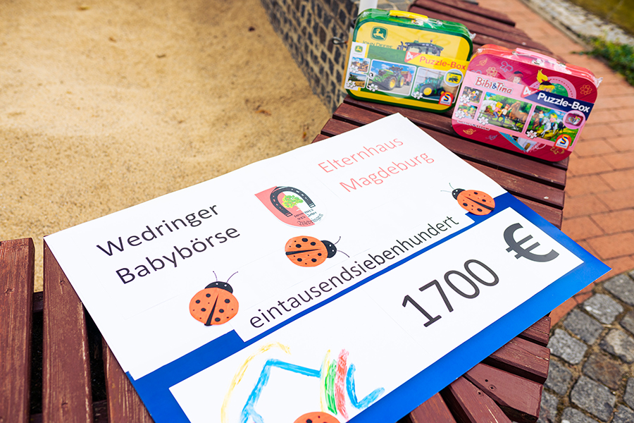 Spendenscheck
