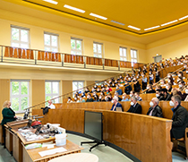 Einführungsveranstaltung an der UMMD zum Wintersemester 2022/23.