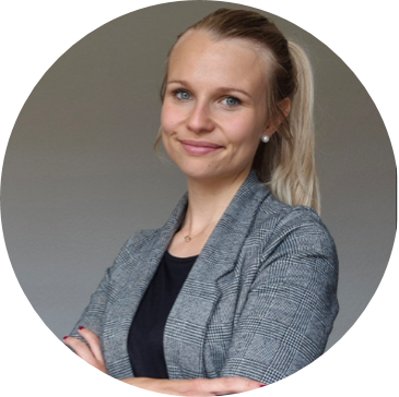 Sarah Swaton, Betriebswirtin