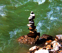 Steine im Wasser