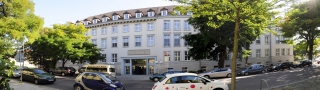 Frauenklinik in der Gerhart-Hauptmann-Straße 35