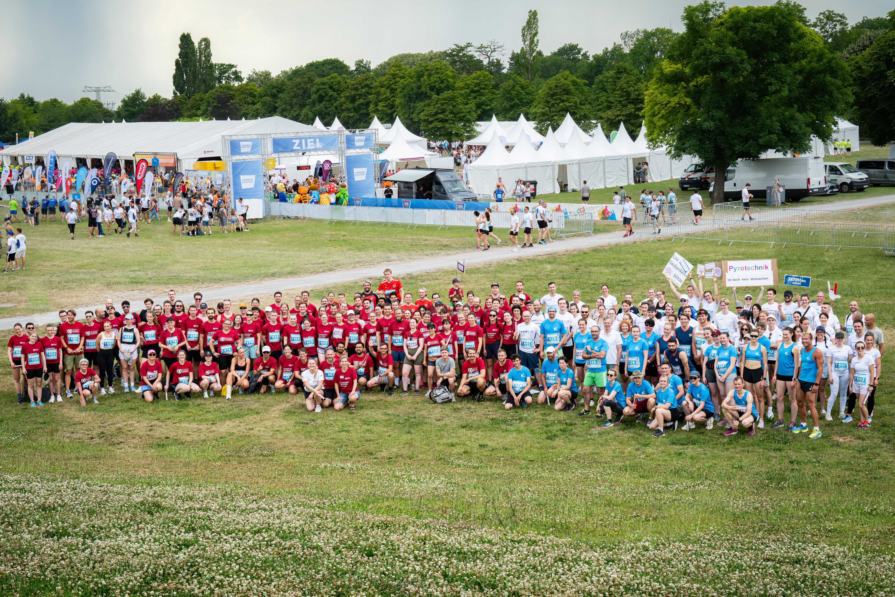 Gruppenfoto_Firmenstaffel_RKubatzki