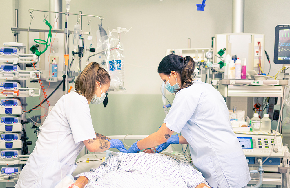 DSC0298408182020_ITS_Neurochirurgie_Station_Pflege_18MP_300dpi__Christian_morawe