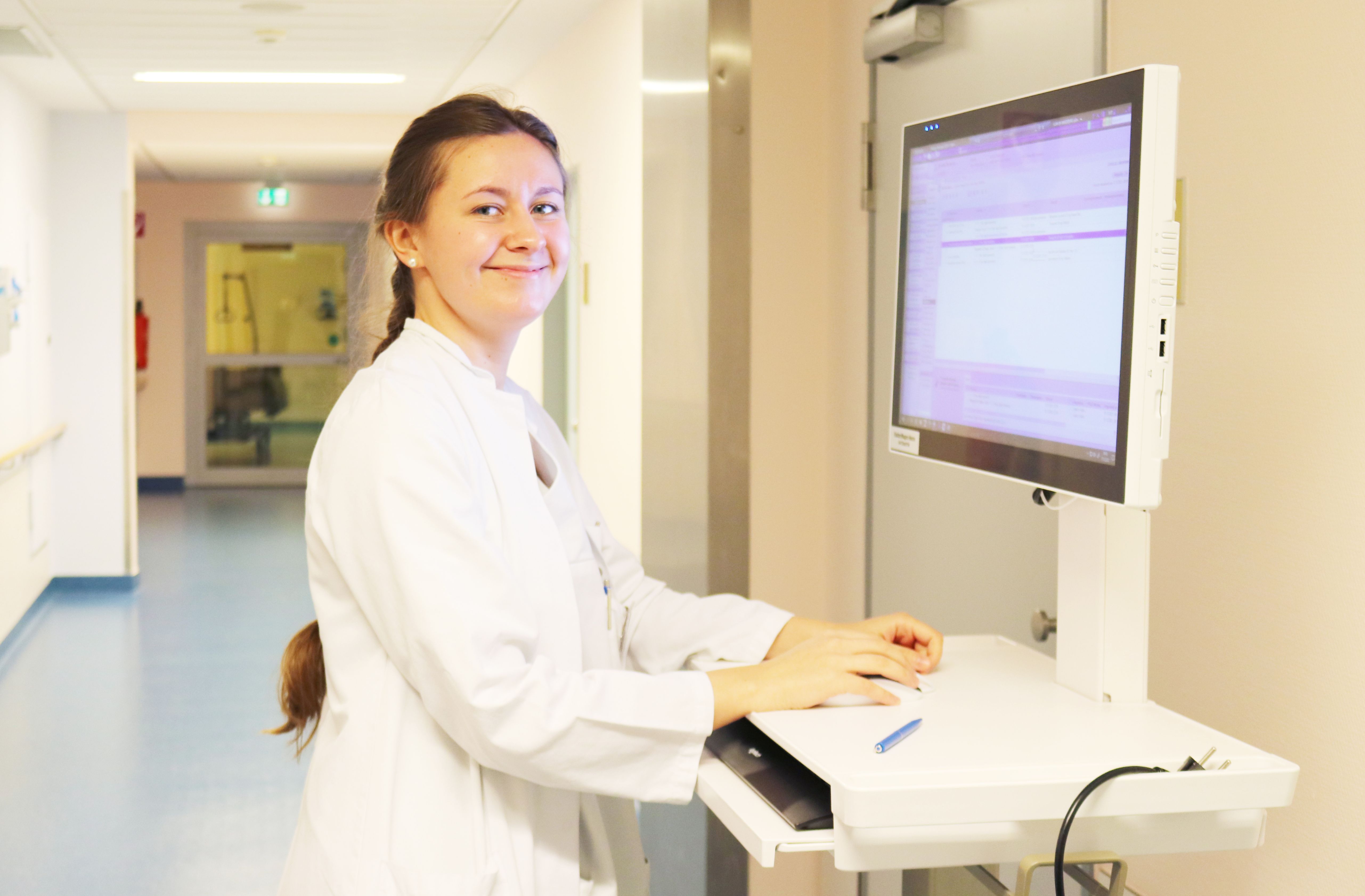 Doktorandin der UMMD Katharina Luwich_Fotografin Kathleen Radunsky-Neumann_Klinikum Magdeburg_druck